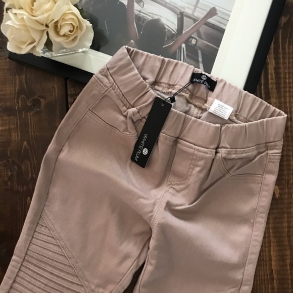 White Plum Pants - NWT White Plum Dusty Rose Moto Jegging, Size Small
